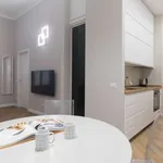 Rent 2 bedroom apartment of 80 m² in milan