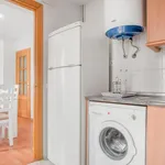 Rent 4 bedroom apartment of 60 m² in Madrid