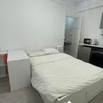 Appartement de 15 m² avec 1 chambre(s) en location à Paris