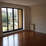 Rent 3 bedroom apartment of 142 m² in Porto