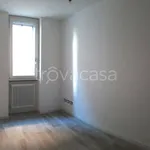 Rent 3 bedroom apartment of 80 m² in Barzago