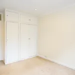 Rent 2 bedroom flat in Weybridge