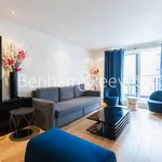 Rent 2 bedroom apartment of 71 m² in London