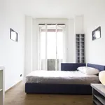 Rent 1 bedroom apartment of 15 m² in Milano