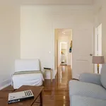 Rent 3 bedroom apartment in lisbon