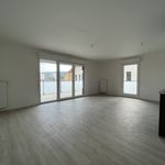 Rent 3 bedroom apartment of 77 m² in MESNIL ESNARD