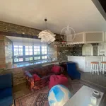 Rent 3 bedroom apartment of 200 m² in Greece