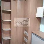 Alquilo 4 dormitorio apartamento de 90 m² en  Sevilla