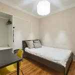 Rent a room of 100 m² in Lisboa