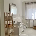 Rent 3 bedroom apartment of 100 m² in Trani