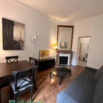 Appartement de 386 m² avec 2 chambre(s) en location à PARIS