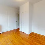 Rent 1 bedroom apartment in Manhattan