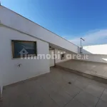 Rent 5 bedroom house of 100 m² in Taranto