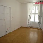 Pronajměte si 3 ložnic/e byt o rozloze 80 m² v Prague