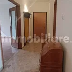 Rent 5 bedroom apartment of 100 m² in Venice