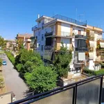 Rent 3 bedroom apartment of 56 m² in Roma