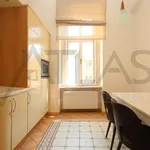 Pronajměte si 3 ložnic/e byt o rozloze 132 m² v Prague