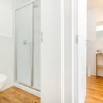 Rent 2 bedroom apartment of 100 m² in Lisbon