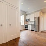 Rent 4 bedroom apartment in Manhattan