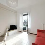 Rent 3 bedroom apartment in Milan