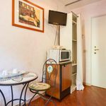 Rent 2 bedroom house in Rome