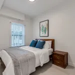 Appartement de 882 m² avec 3 chambre(s) en location à Vancouver