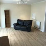 Rent 4 bedroom house in South East England