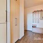 Pronajměte si 3 ložnic/e byt o rozloze 77 m² v Brno