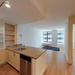 Rent 1 bedroom apartment of 589 m² in Manhattan