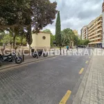 Rent 1 bedroom apartment of 71 m² in Valencia