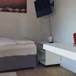 Miete 1 Schlafzimmer wohnung von 35 m² in Stuttgart