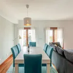 Rent 2 bedroom apartment of 128 m² in lisbon