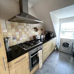 Rent 2 bedroom apartment in Bagshot