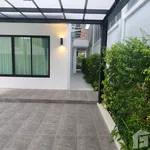 Rent 4 bedroom house of 360 m² in Phuket