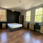 Rent 4 bedroom house in East Midlands