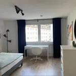 Miete 4 Schlafzimmer wohnung von 100 m² in Frankfurt