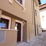 Affitto 2 camera appartamento di 67 m² in L'Aquila