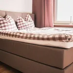 Miete 2 Schlafzimmer wohnung von 60 m² in Cologne