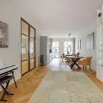 Huur 3 slaapkamer appartement van 152 m² in Amsterdam