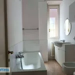 Rent 6 bedroom apartment of 169 m² in Milan