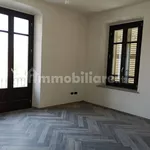 4-room flat piazza San Lorenzo 25, Centro, Giaveno