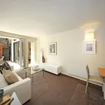 Rent 2 bedroom apartment in Prahran