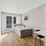 Rent 2 bedroom apartment of 76 m² in Berlin