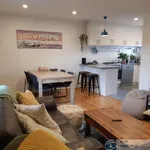 Rent 2 bedroom house in Bayswater North