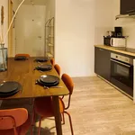 Rent 5 bedroom apartment in Bordeaux