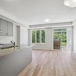 Rent 3 bedroom apartment in Burlington