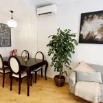 Rent 4 bedroom apartment of 65 m² in Madrid