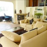 Rent 3 bedroom house of 800 m² in Marbella