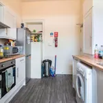 Rent 5 bedroom flat in Dundee