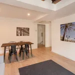 Rent 3 bedroom apartment in barcelona